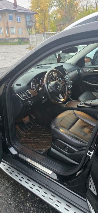 Mercedes Benz GLS class 2016