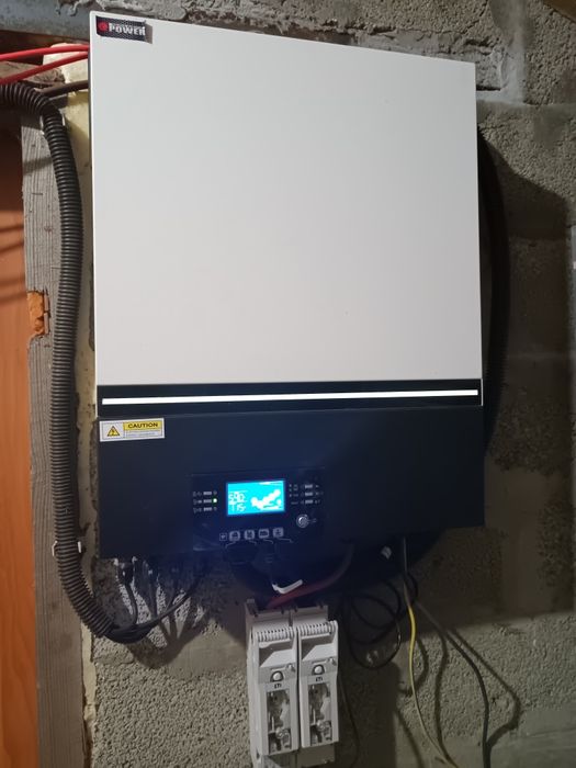 Продам інвертор Q power 7200-48-230