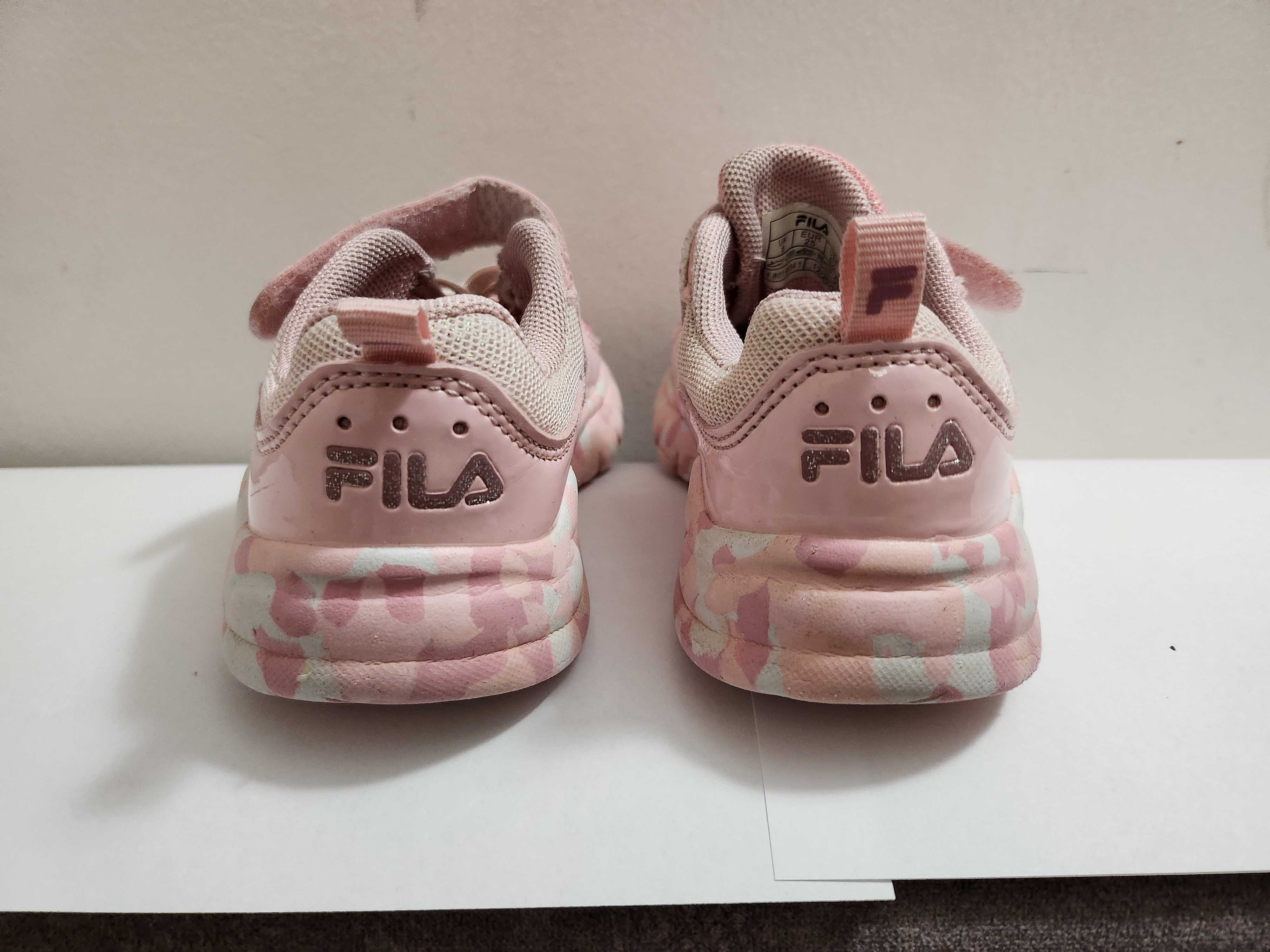 Buty FILA rozm.25 różowe