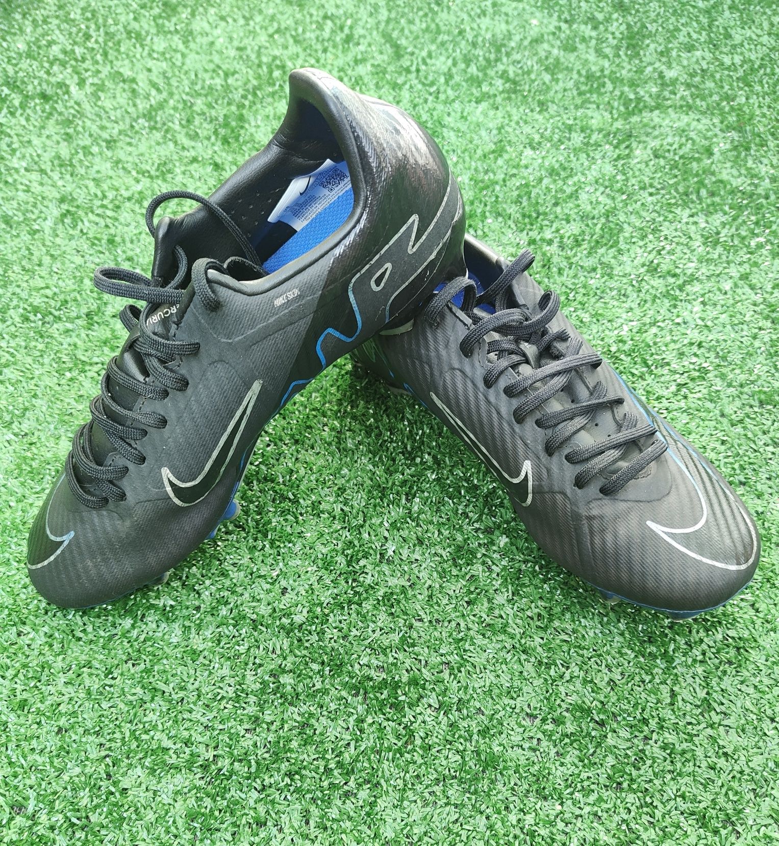 Korki Nike Zoom Mercurial Vapor 15 Academy FG/MG  38/24 cm.