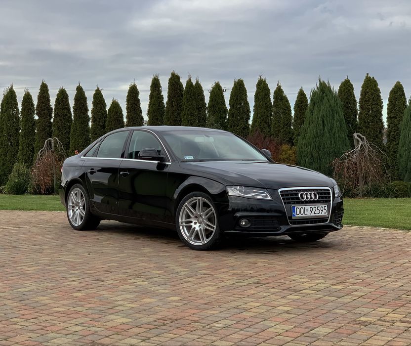 Audi A4 B8 sedan