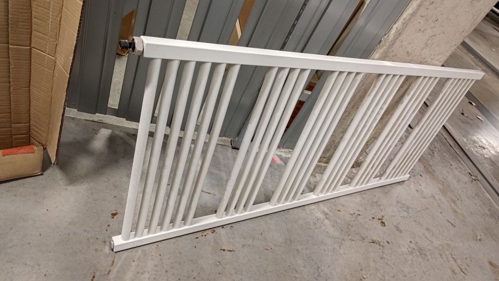 Grzejnik łazienkowy Trinnity Fido 755W 1429x600