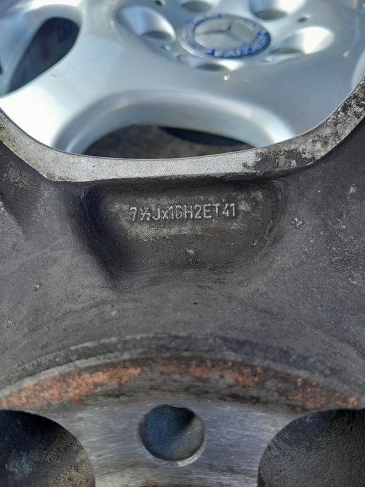 Диски легкосплавні литі r16 mercedes