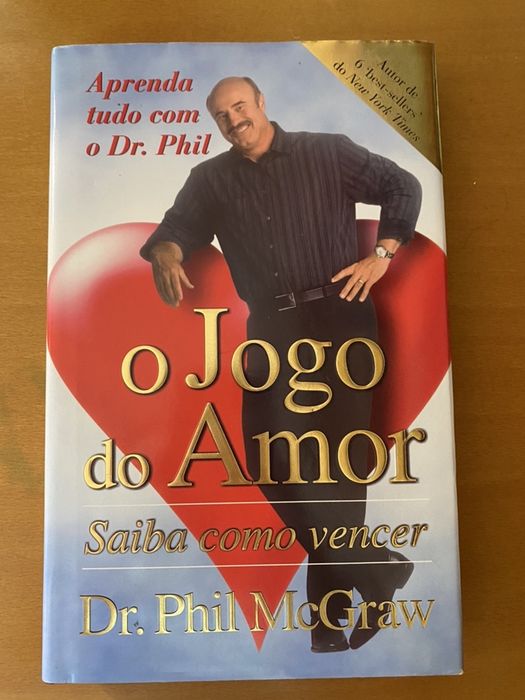 Vendo vários livros sobre o AMOR
