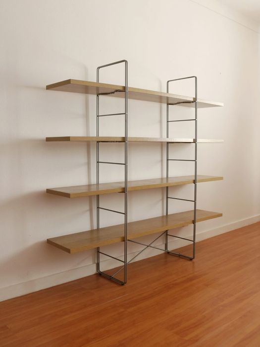 Estante Enetri / Enetri bookshelf