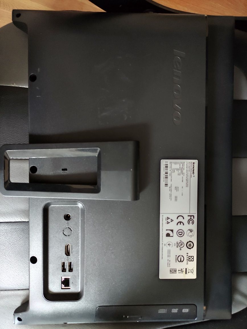 Lenovo C245 E1-1200/6GB/Ssd120/Dvd-rw