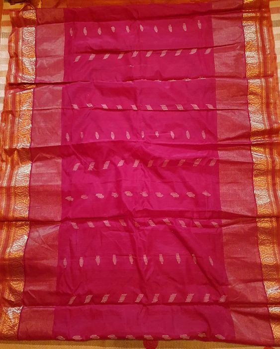 Sari /saree de seda grená/ cerise bordado - novo