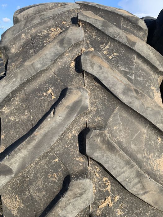 Opony 710/75r42 Trelleborg Tm 900