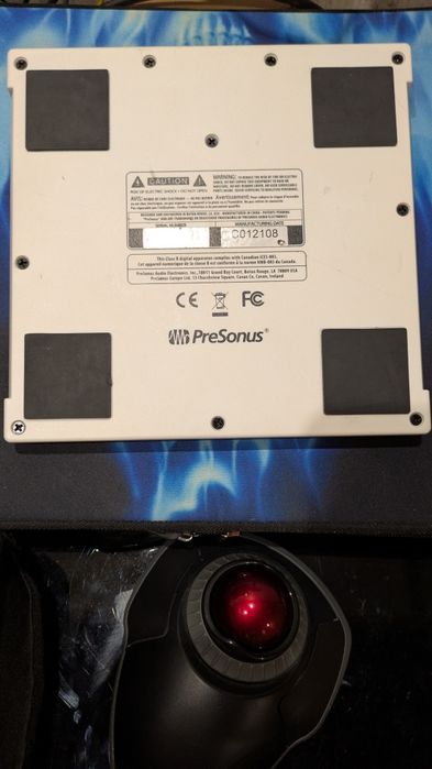 Midi контролер Presonus Atom