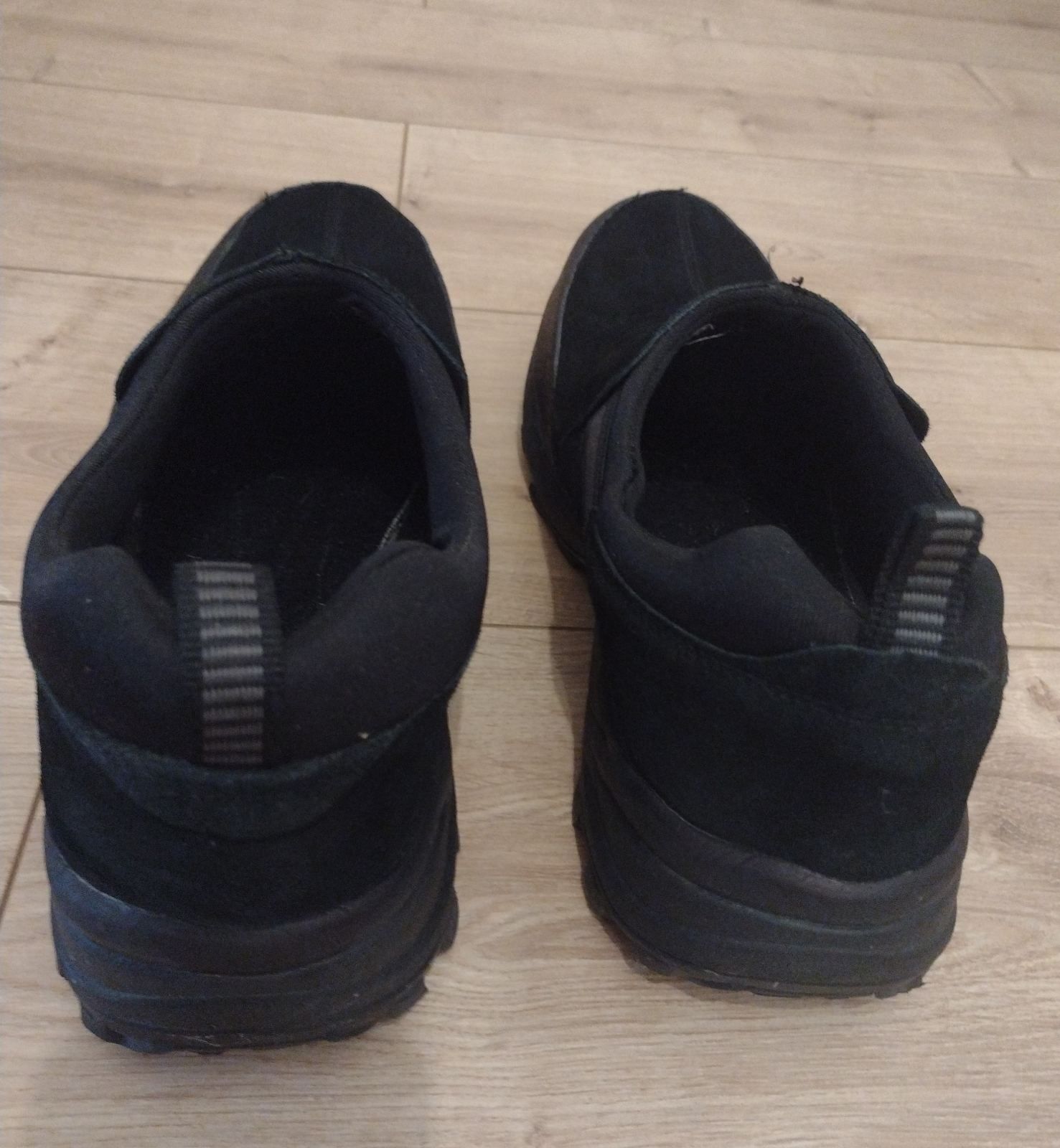Кроссовки мужские  Gander 45р