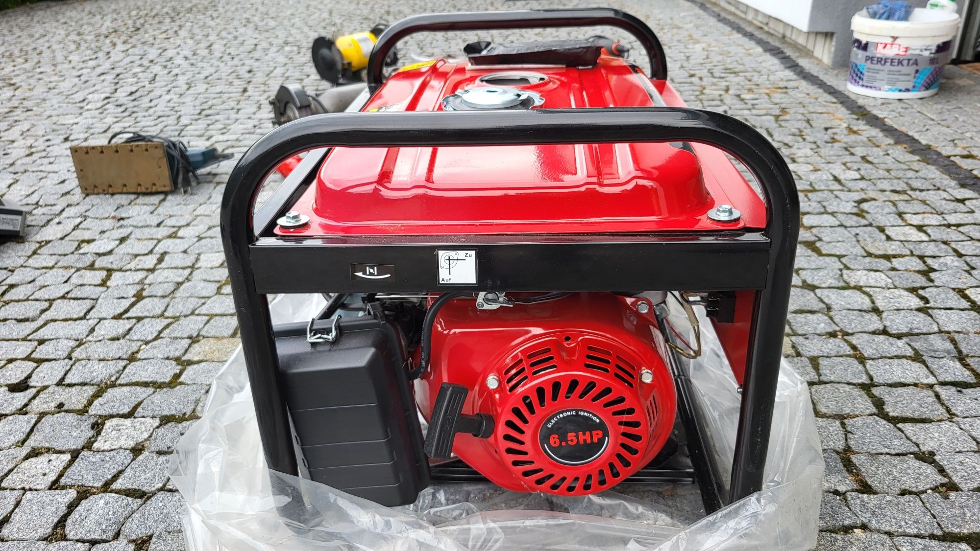 Agregat prądotwórczy 2.8 kW/3.8 KM