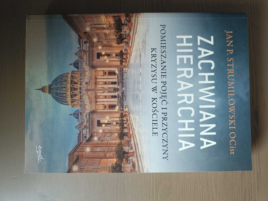 Zachwiana hierarchia książka