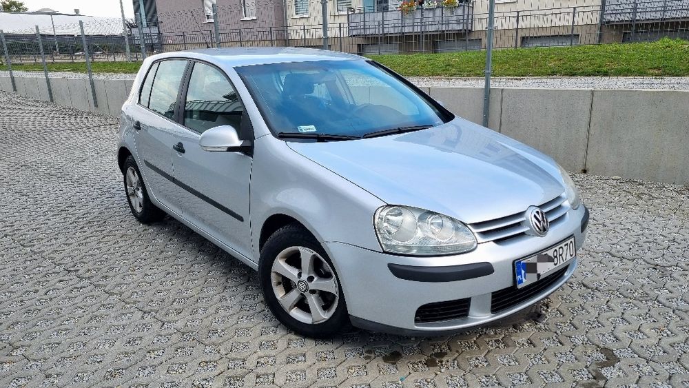 Volkswagen Golf V 1.9 TDI Klimatronik bez DPF