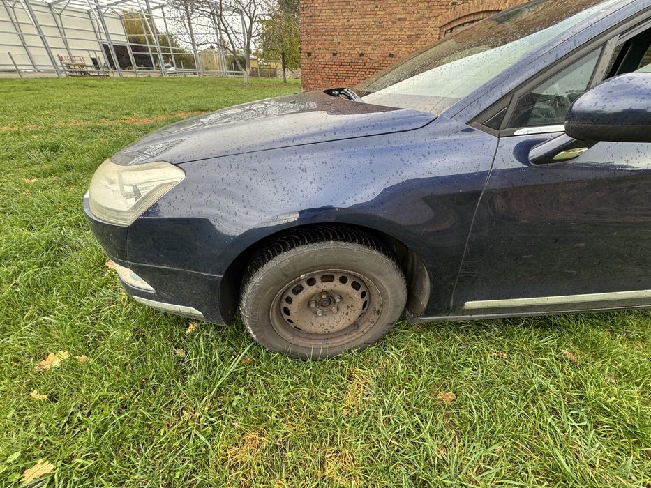 Błotnik błotniki przód przedni prawy lewy Citroen C5 X7 KPKD KJCD
