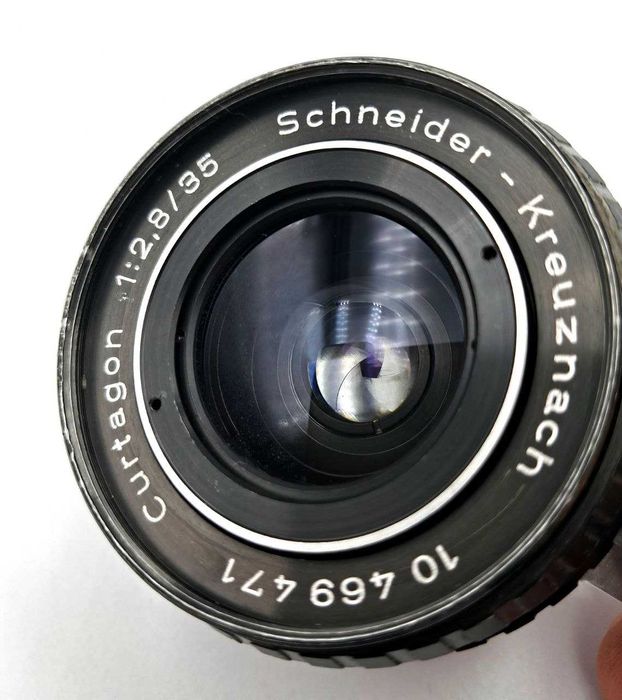 Schneider-Kreuznach Curtagon 35mm f/2.8 (Exakta)