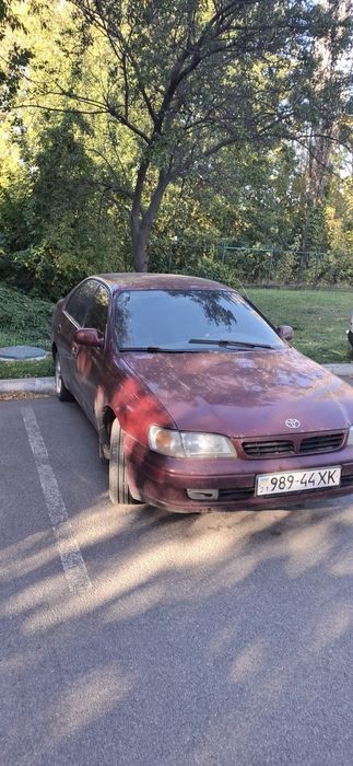 Продам Тайота Каріна Е 1997