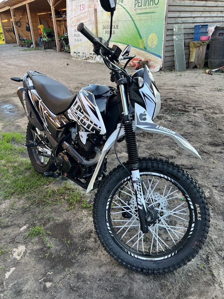 Мотоцик loncin prus 200