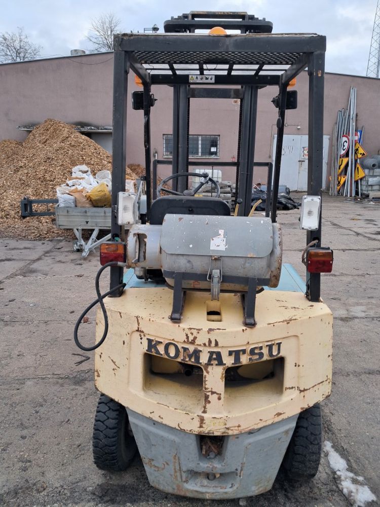 Wózek widłowy z UDT Komatsu FG14 LPG 1,5t 4M UDT silnik TOYOTA 4P FVAT