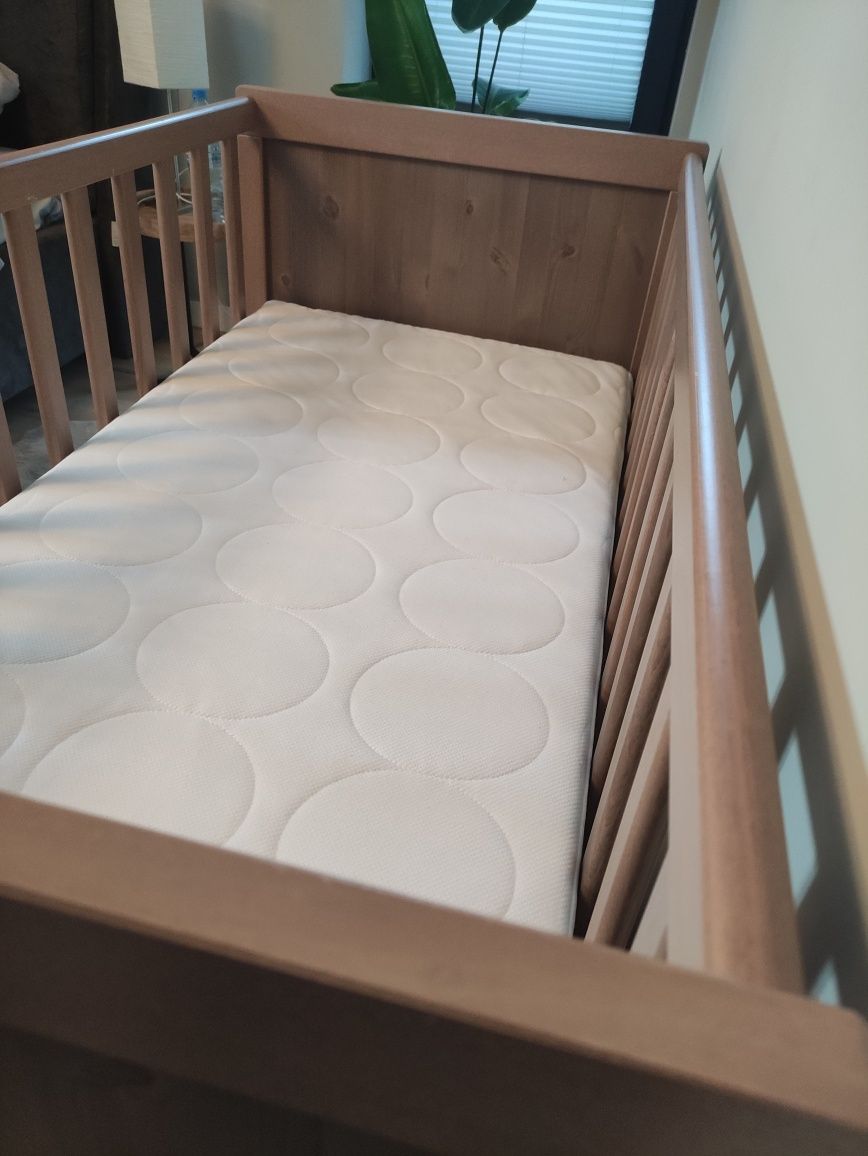 Ikea Sundvik łóżeczko dla dziecka 120x60