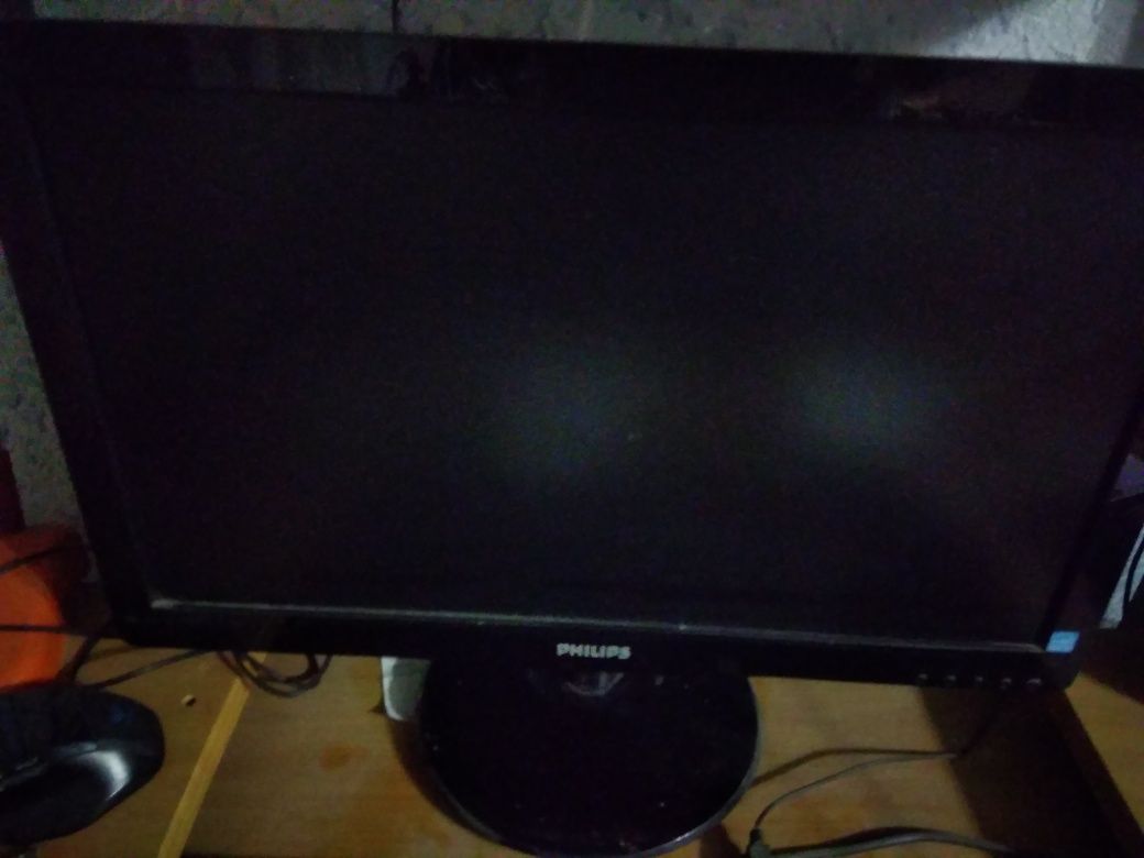 LED monitor PHILIPS 200v4