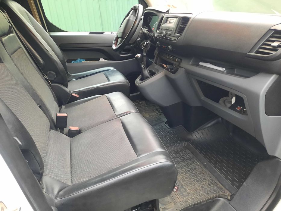 Продам авто Pegout 2018