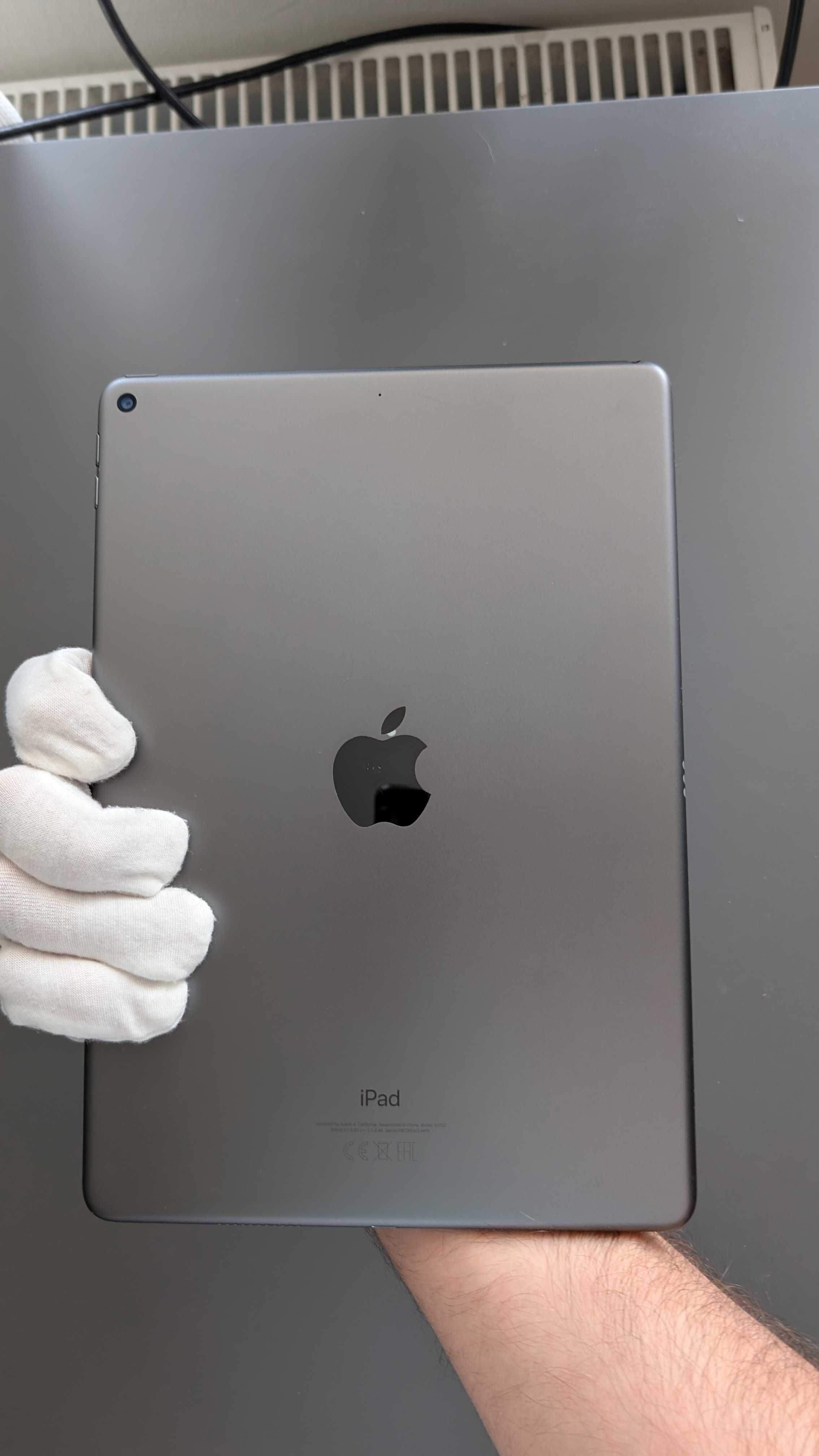 Планшет Apple iPad Air 3rd Generation 10.5-Inch/Wi-Fi/64GB/Space Gray