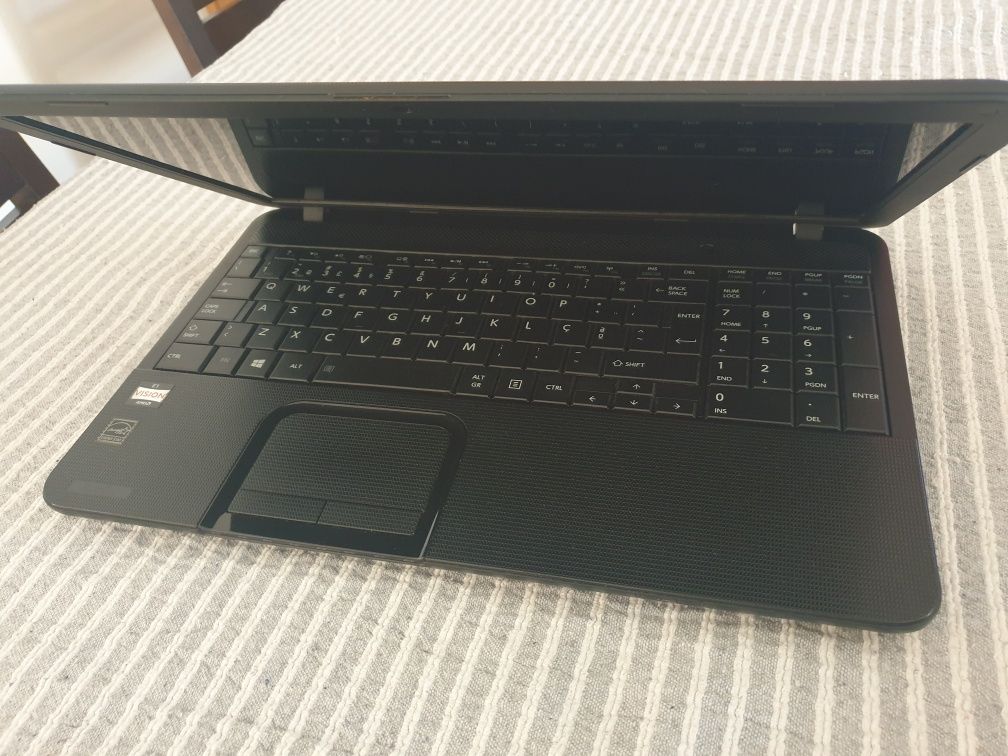 Toshiba Satéllite c850d 11c