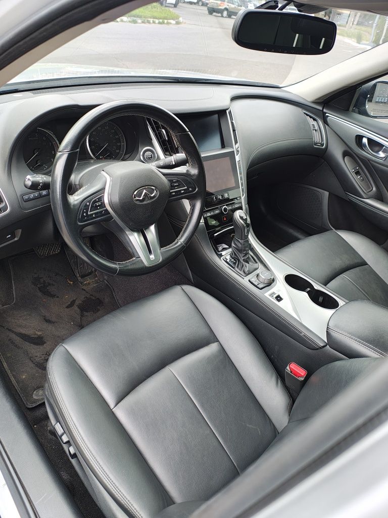 Infiniti Q50 2020