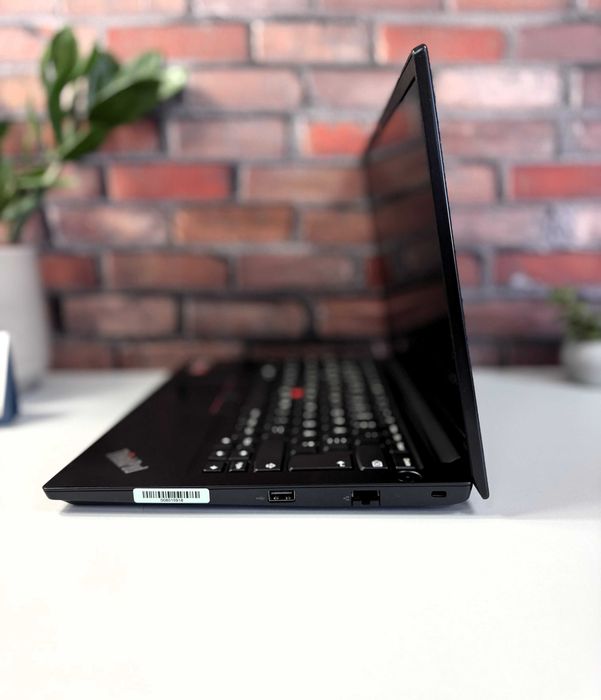 Ноутбук Lenovo ThinkPad E14 G3·AMD Ryzen 3 5300U·8GB+SSD256·14"HD·ТОП