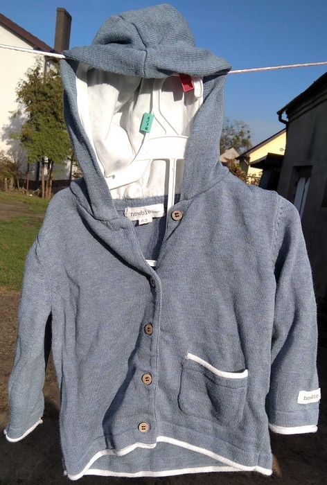 bluza niebieska newbie KappAhl kaptur guziki bawełna organiczna 62