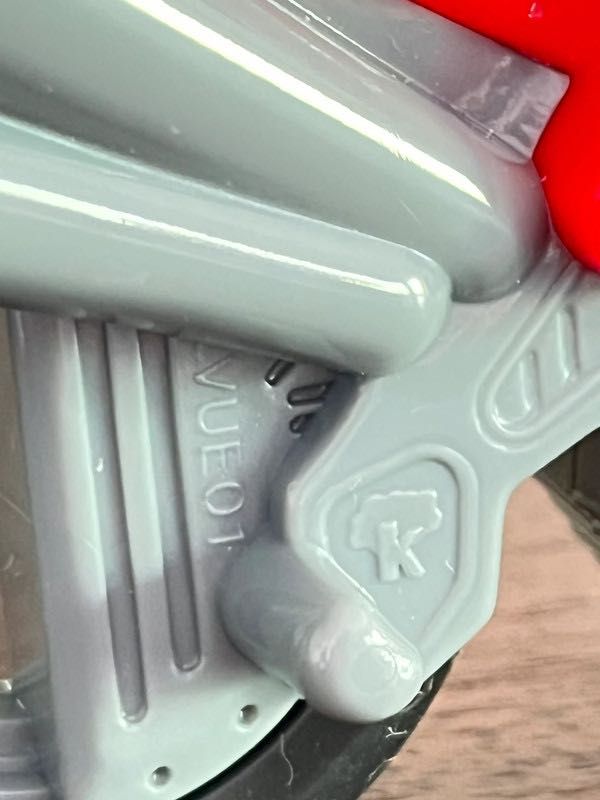 Mini Moto Colecionável Kinder – 14 cm  Modelo VUE01