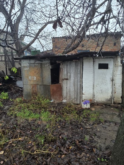 Продаж частини будинку