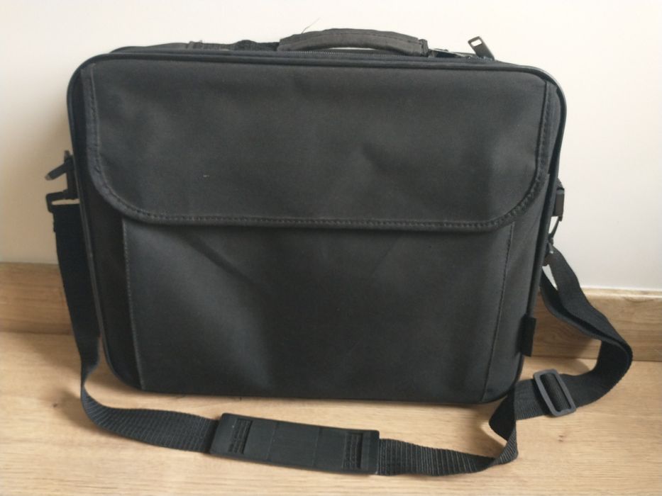 Torba na laptopa, jak NOWA