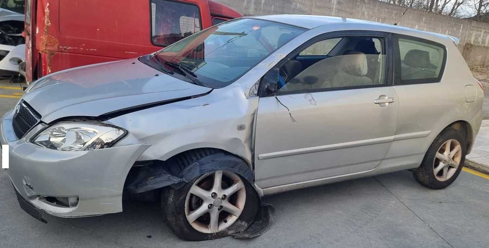 Para peças Toyota Corolla E120 1.4 VVT-I ano 2002