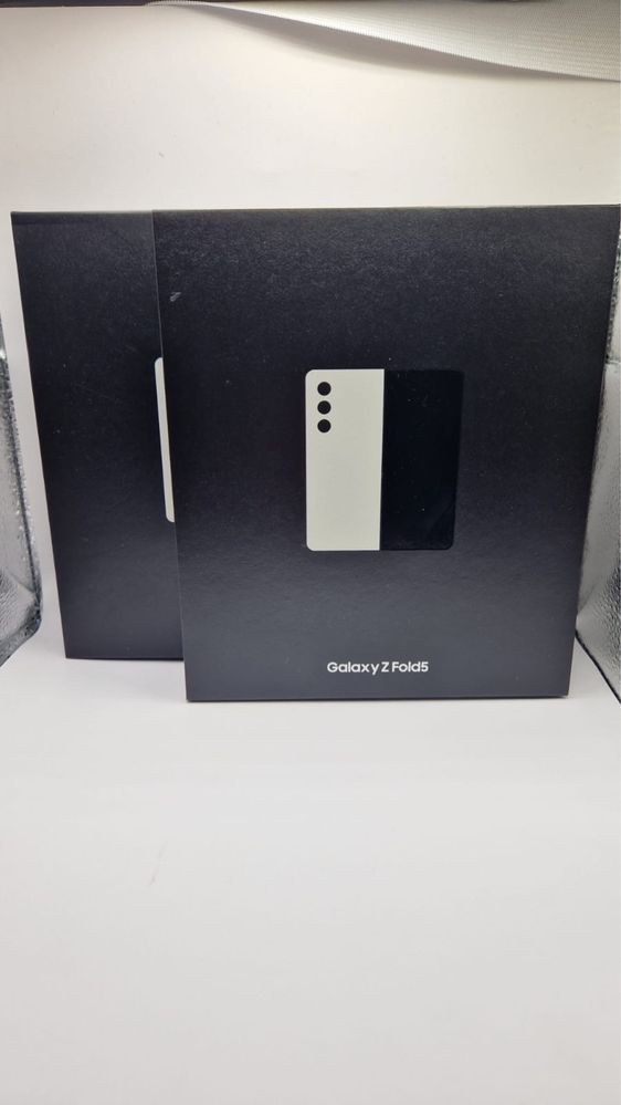 NOWY telefon smartfon Samsung Galaxy Z Fold 5 12/512GB sklep gwarancja