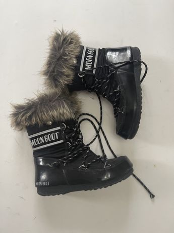 Зимові жіночі чоботи снігоходи Moon boot