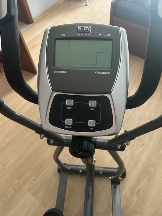 Orbitrek magnetyczny, trenażer eliptyczny, aerobik E-Strider BE6750D