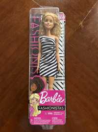 Barbie Fashionistas Mattel