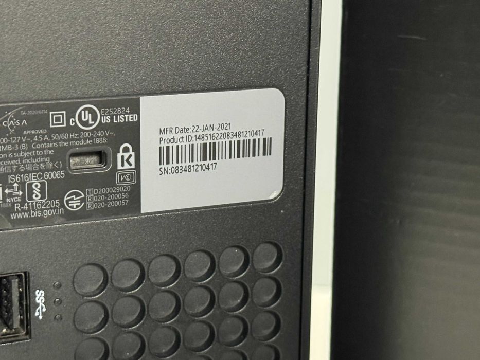 Konsola XBOX Series X 1TB z Padem Pudłem i Akumulatorami Gwarancja