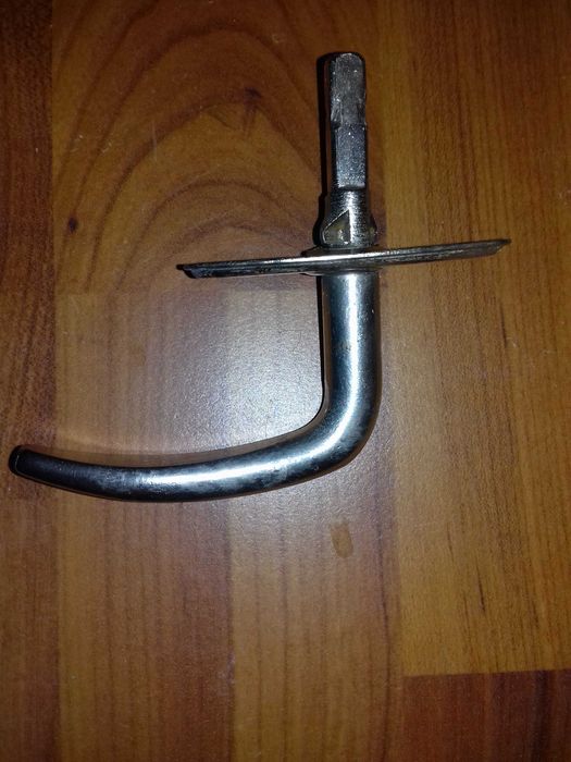 Ручка оконного замка. СССР