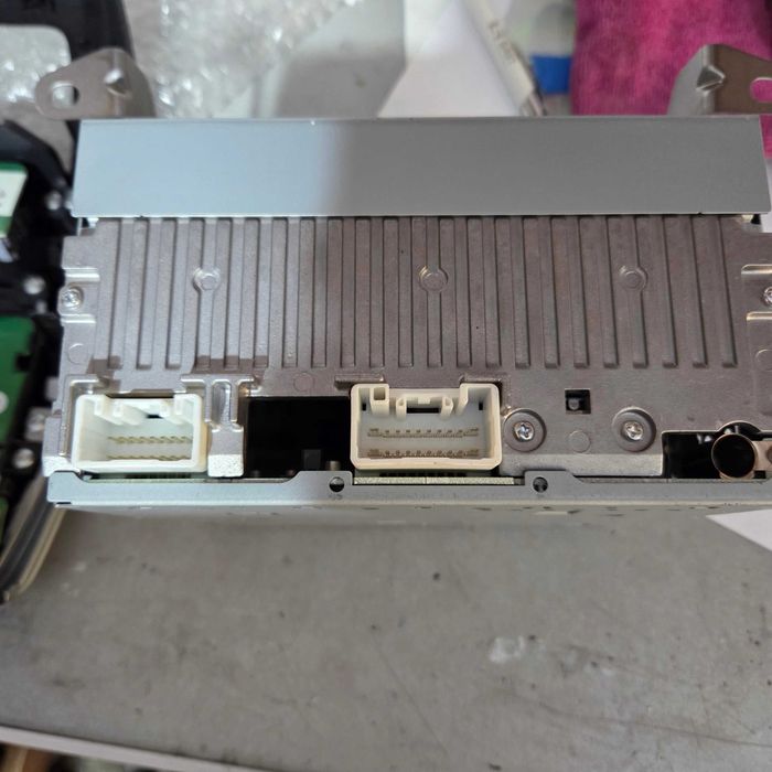 Radioodtwarzacz + ramka MITSUBISHI ASX radio oryginalne 100% sprawne