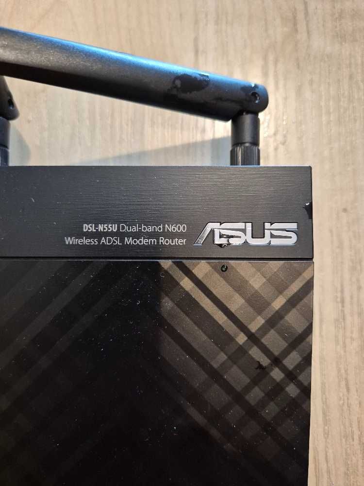 Modem Ruter Asus DSL-NS Dual band N600
