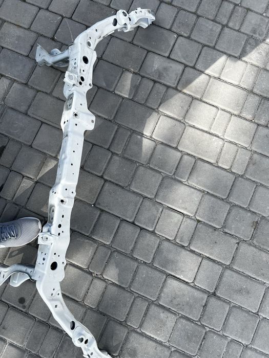 Продам телевизор Buick Encore 2019