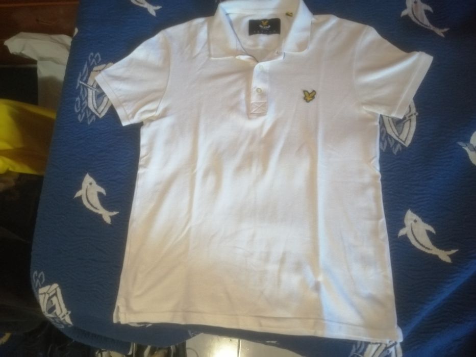 Vendo polo branco Lyle and Scott