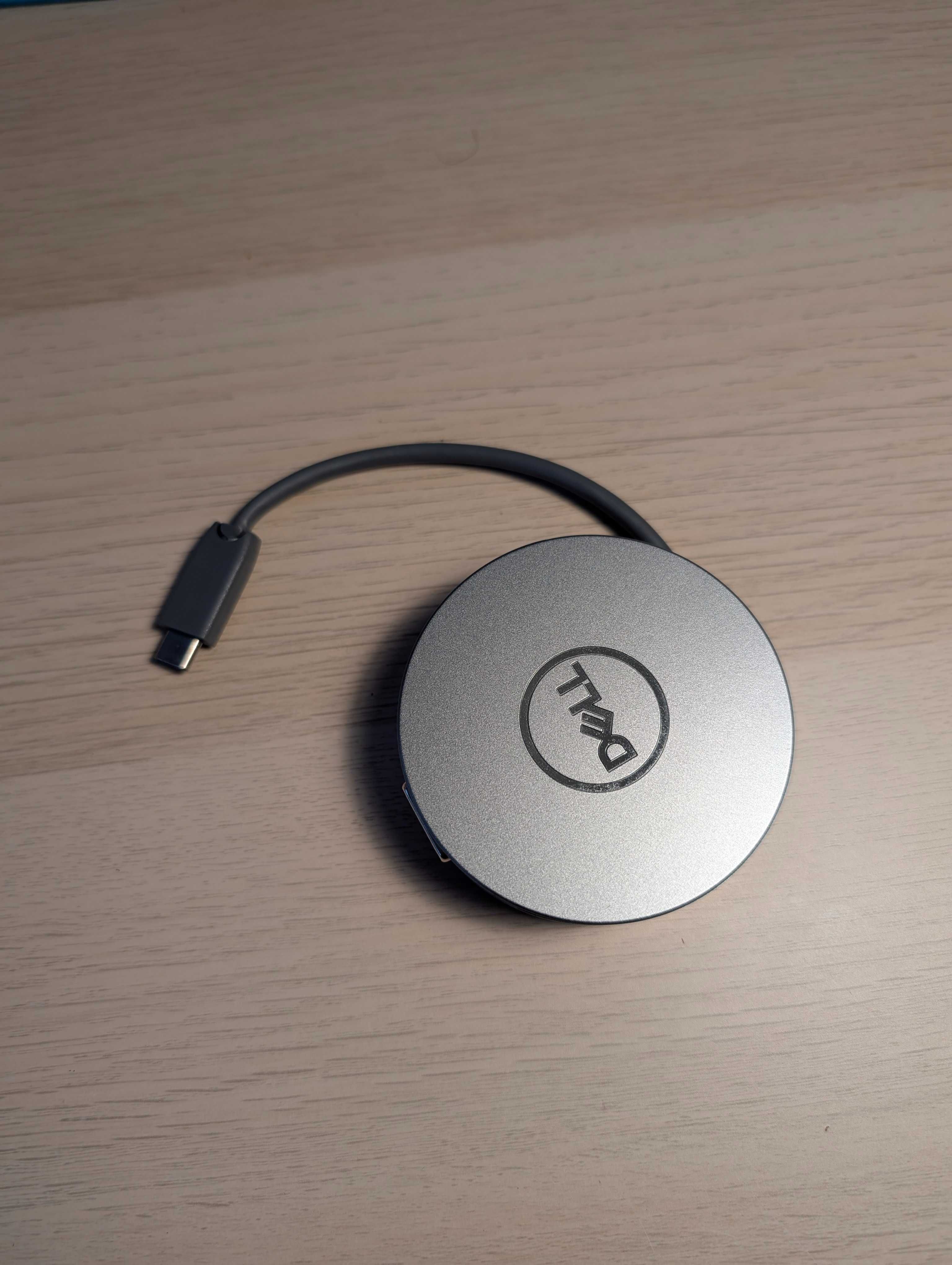 Hub USB-C stacja dokująca Dell DA310 HDMI DP USB
