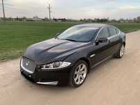 Jaguar XF 2.2d 200 KM automat czarny sedan niski przebieg