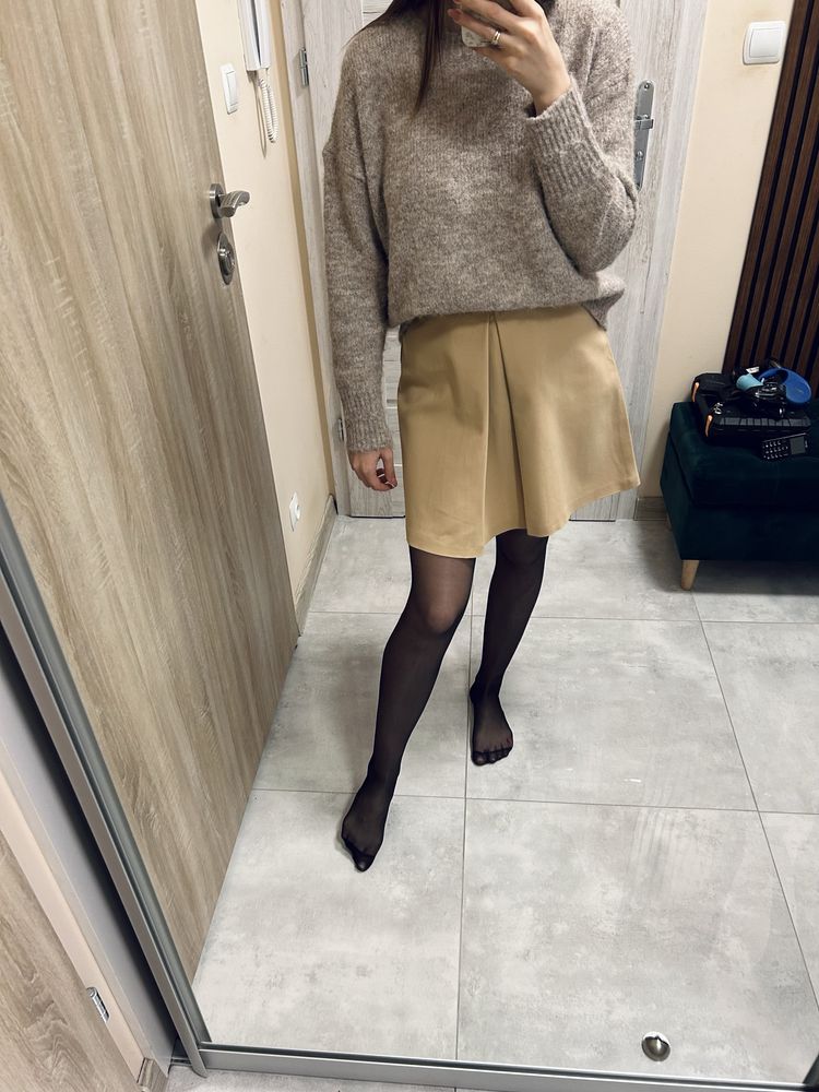 Spódnica spódniczka Mohito Zara z zakładkami beżowa basic boho S