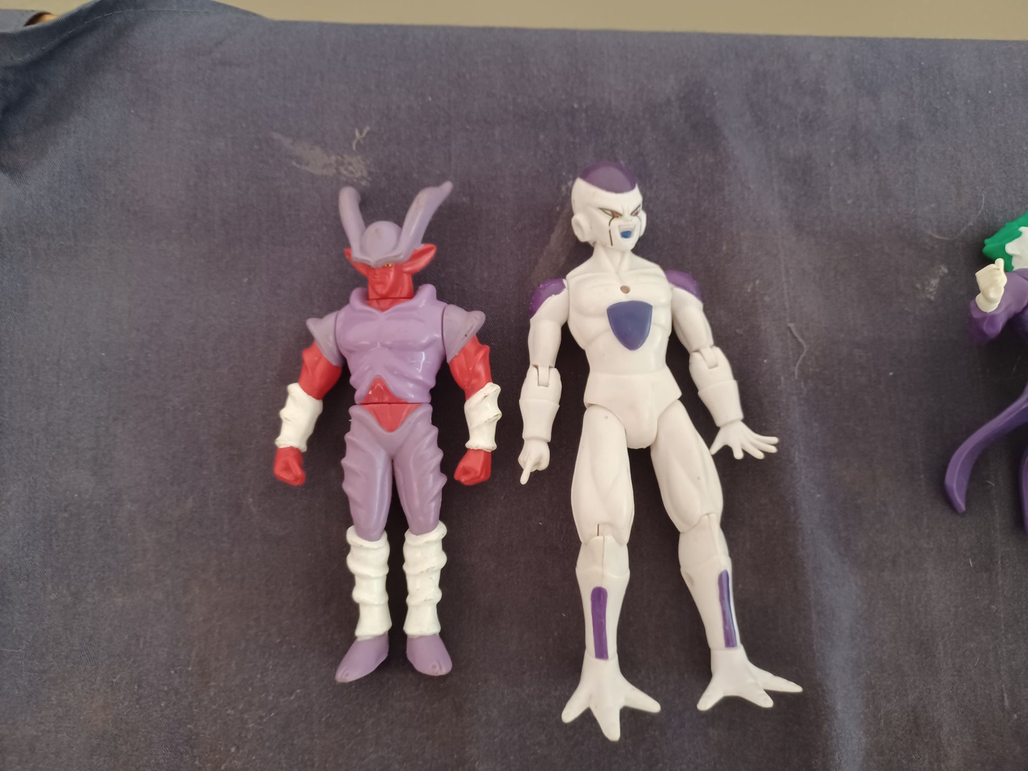 Moto Ratos / Batman / Joker / Dragon Ball Friezer