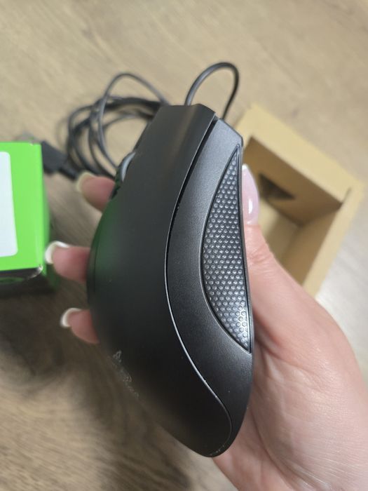 Миша Razer DeathAdder Essential USB Black