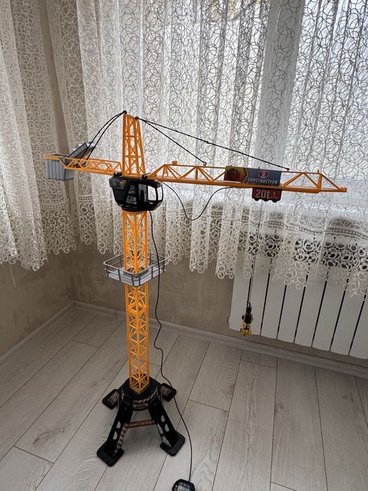 Підйомний кран на пульті! Новий!!